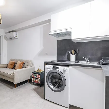 1 Bdr Duplex Downtown - Ac Nice