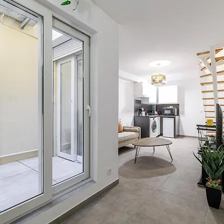 1 Bdr Duplex Downtown - Ac Apartment Nice