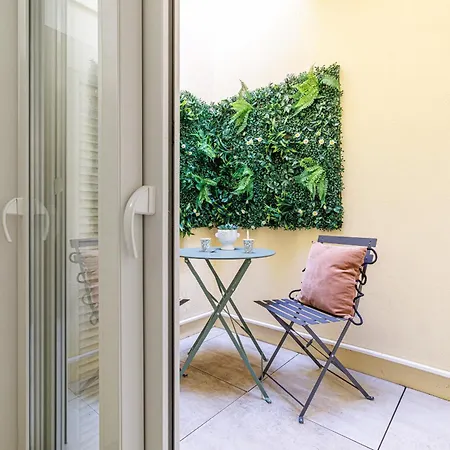 1 Bdr Duplex Downtown - Ac * Nice