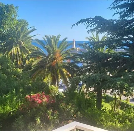 Free Parking! 3 Pieces Calme Proche Port & Centre *