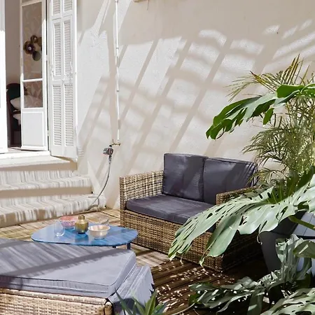 With Big Terrace Full Center With Air Conditioning Apartment Nice