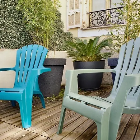 With Big Terrace Full Center With Air Conditioning *