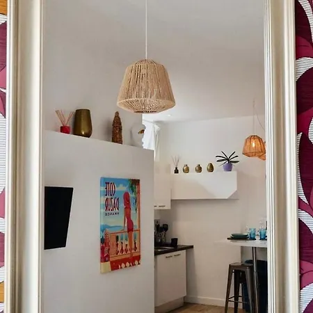 With Big Terrace Full Center With Air Conditioning Apartment Nice