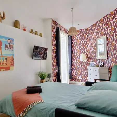 Apartment With Big Terrace Full Center With Air Conditioning Nice