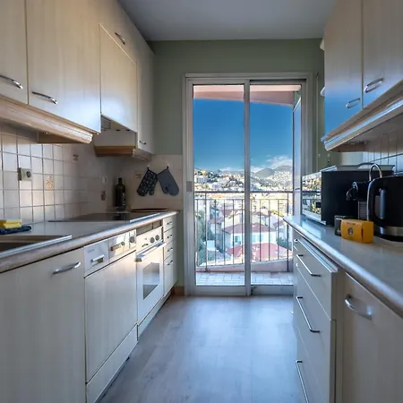 Apartment Sea & View *