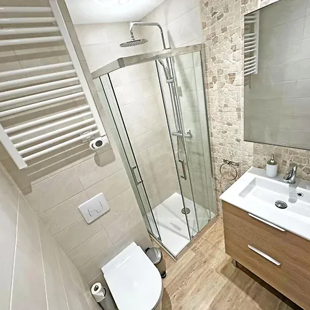 Stunning Rue France Promenade Des Apartment