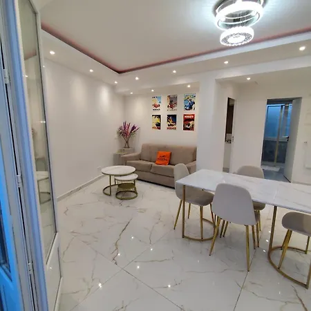 Apartment Cozy Downtown 2 Bedroom 1 Min 1 Min Tramway 10min Airport Air Conditionner Nice