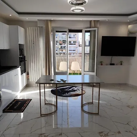 Cozy Downtown 2 Bedroom 1 Min 1 Min Tramway 10min Airport Air Conditionner Apartment Nice