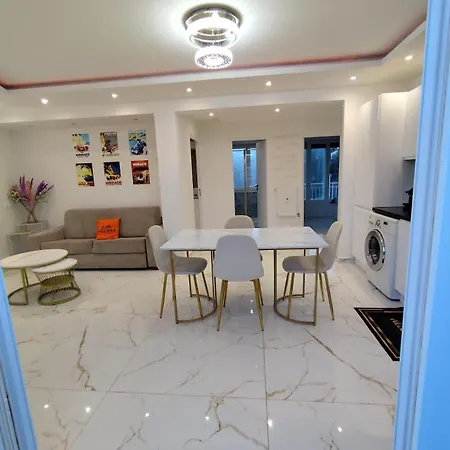 Cozy Downtown 2 Bedroom 1 Min 1 Min Tramway 10min Airport Air Conditionner * Nice