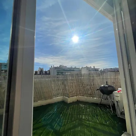 Cozy Downtown 2 Bedroom 1 Min 1 Min Tramway 10min Airport Air Conditionner Apartment *