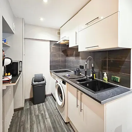 Apartment Palace Adly 2 Pers Wifi Ac Sea *
