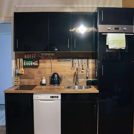Modern Apartment With Balcony And Ac Walk To Tramway Near Center *