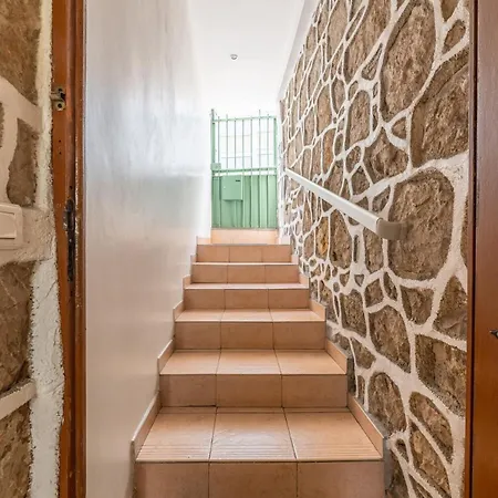 Holiday home Maison De Familiale, 5 Chambres, Terrasse, A 20 Minutes Du Centre *