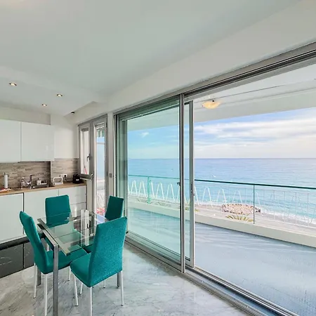 Promenade Des - Vue Mer, Ac, 2pers Apartment *
