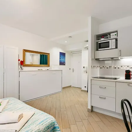 Les Oranges Five Stars Holidayhouse Apartment *
