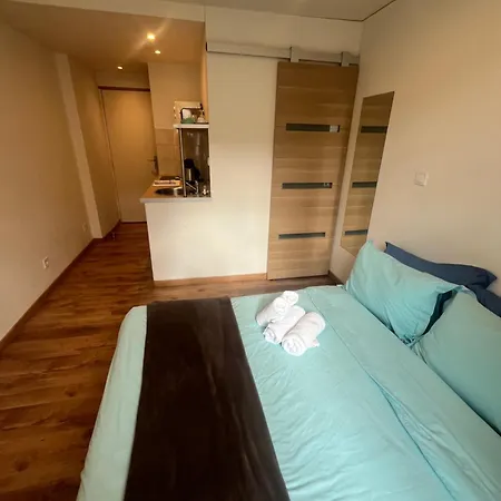 Adonis Aparthotel Nice