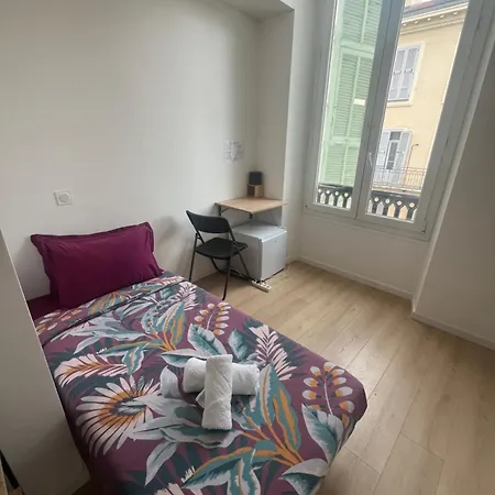 Adonis Aparthotel Nice