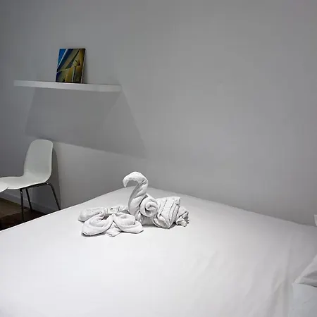Le Bijou De Valrose - 4 Bedroom With Pool Apartment Nice