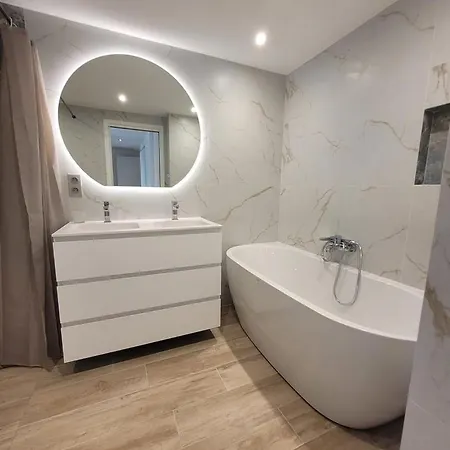 Le Bijou De Valrose - 4 Bedroom With Pool * Nice