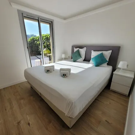 Le Bijou De Valrose - 4 Bedroom With Pool Apartment Nice