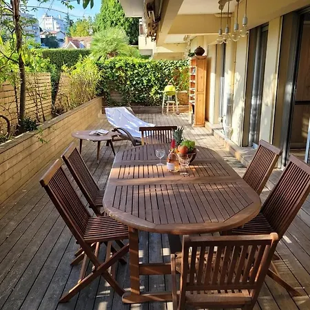 Le Bijou De Valrose - 4 Bedroom With Pool Apartment