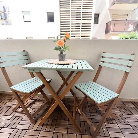 Rivoli- Quiet Apartment, Close To Negresco Nice