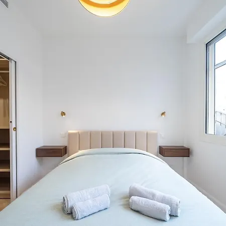 Beautiful 3 Rooms, Carre D 'or Nice