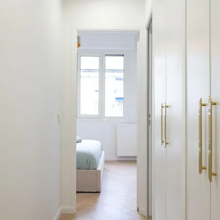 Beautiful 3 Rooms, Carre D 'or *