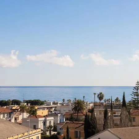Vue Sublime, Terrasse Ensoleillee Et Parking Nizza