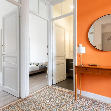 Apartment Retro-chic Proche De La Mer, 4 A 6 Personnes