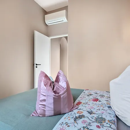 Apartment Renting - 8bonaparte - Architect Loft Luxury 4 Bedrooms View Place Du Pin Nice