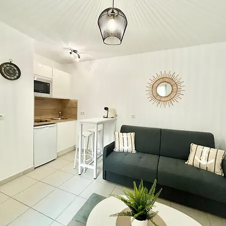 Apartment Nid Douillet Proche Tramway, A 20 Minutes Nice