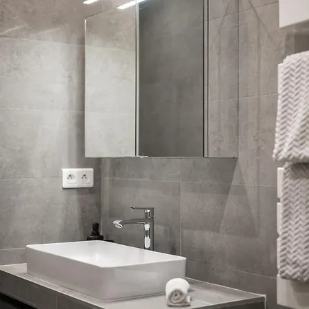 Apartment La Galerie 58 - Luxe & Design En Centre Nice