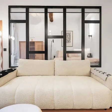 Beautiful Apartment, Old Apartment *