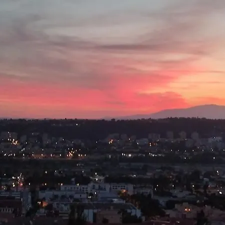 Vue Et Montagne Panoramique Appartamento *