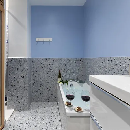 Lavie Maison Sauna And Hot Tub Seaside Apartment Nice