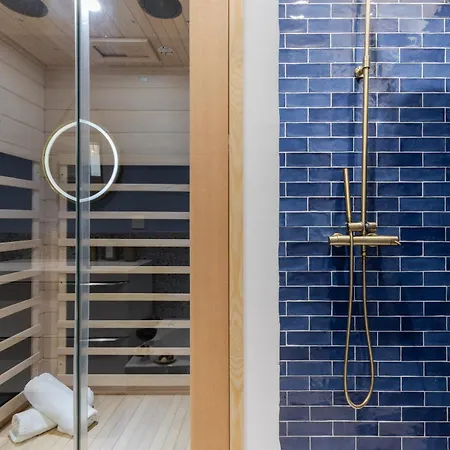 Lavie Maison Sauna And Hot Tub Seaside Apartment *