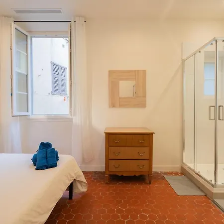 Apartament - Beautiful Bright - 10 Min Nicea
