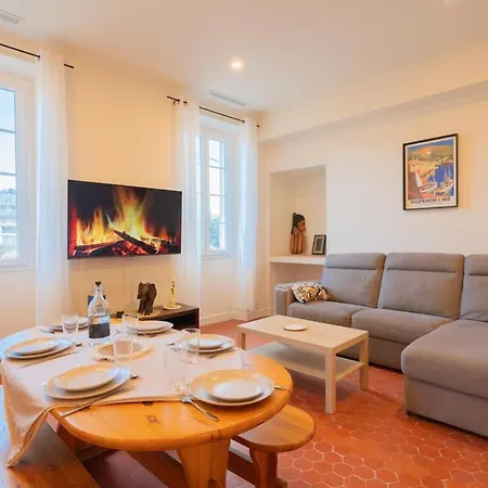 - Beautiful Bright - 10 Min Apartament Nicea