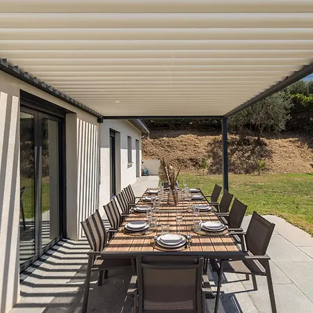Cremat - Contemporaine - Piscine - Climatisation Holiday home *