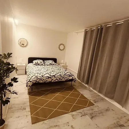 Grand Et Beau De 63 M Apartment
