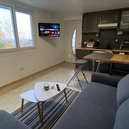 Logement Apartment