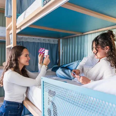 Hostel Ozz Νίκαια