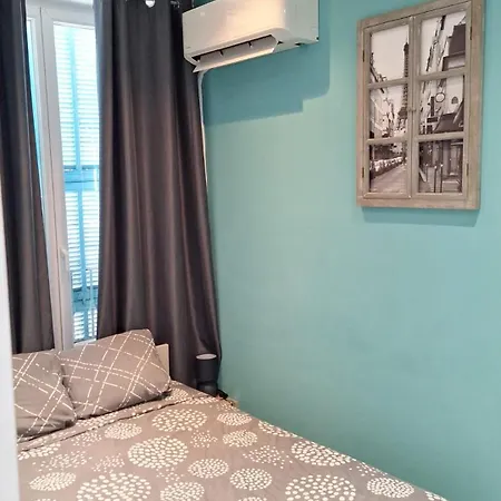 Beautiful With Privat Terrace Nizza