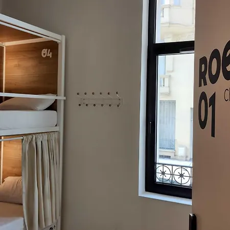 Slo Hostel *