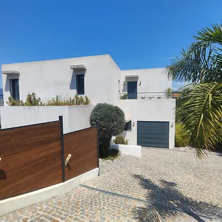 Villa Moderne Piscine Jacuzzi