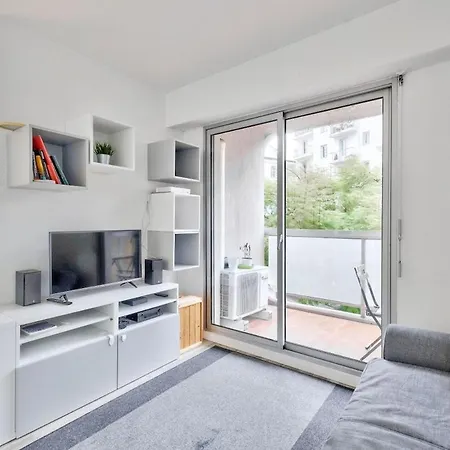Apartment Flat With Balcony 15min From Promenade Des *