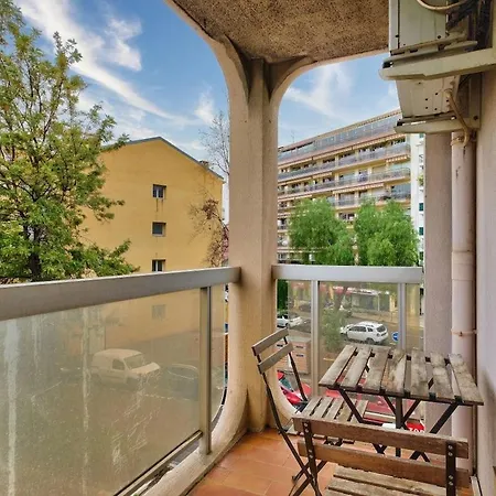 Flat With Balcony 15min From Promenade Des