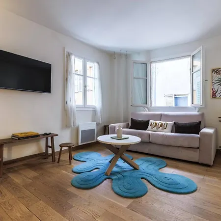 Apartment Chic Old Town