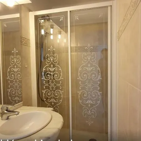 Apartment 5 Minute De La Nice